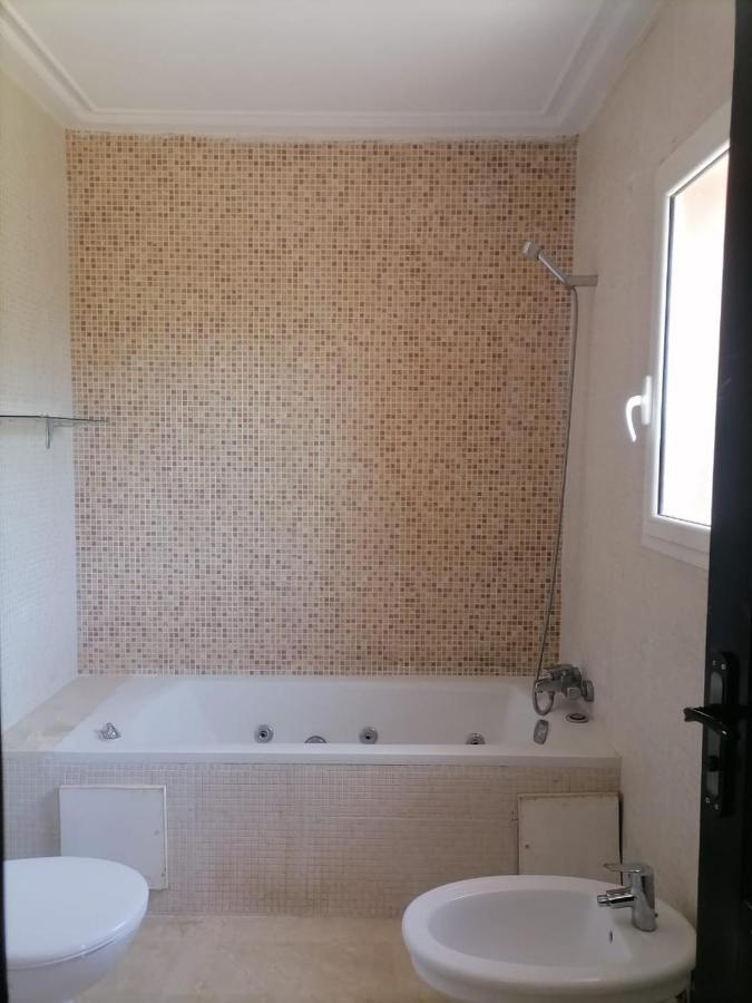 Sublime Prive 5 Doubles Avec Salle De Bain Et 2 Grand Salon * Marrakesh