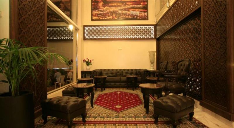 Palais Al Bahja Hotel 3*