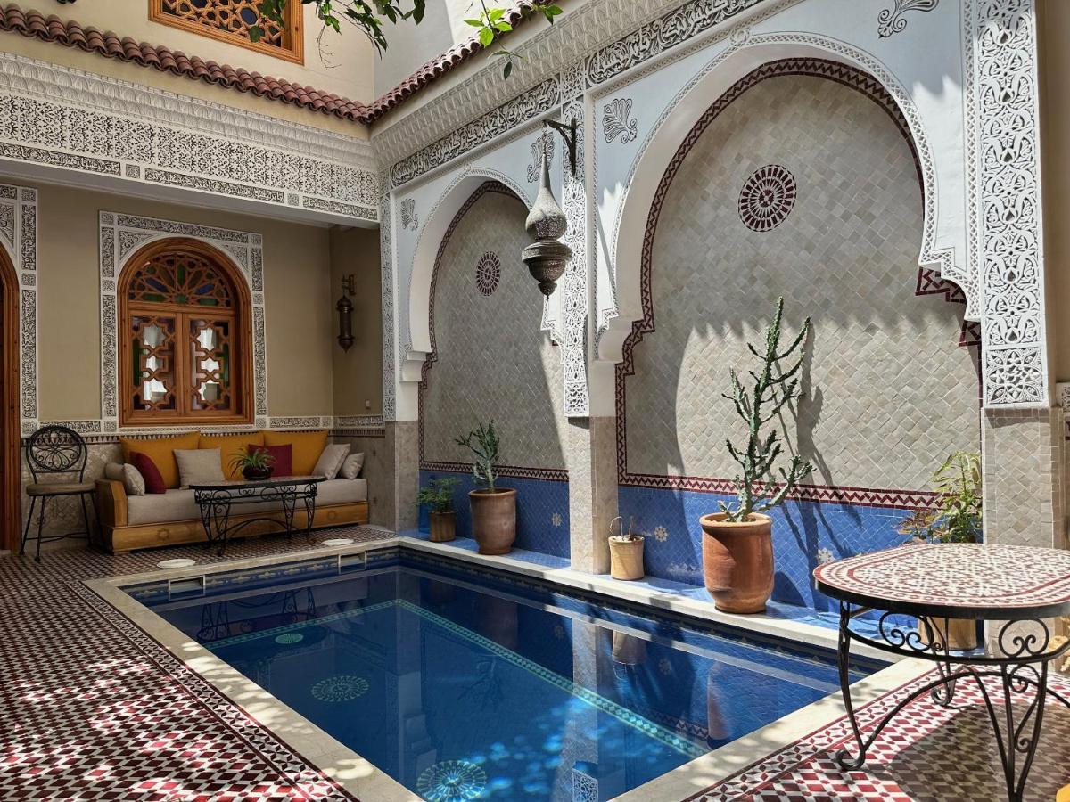 Shajara 3*