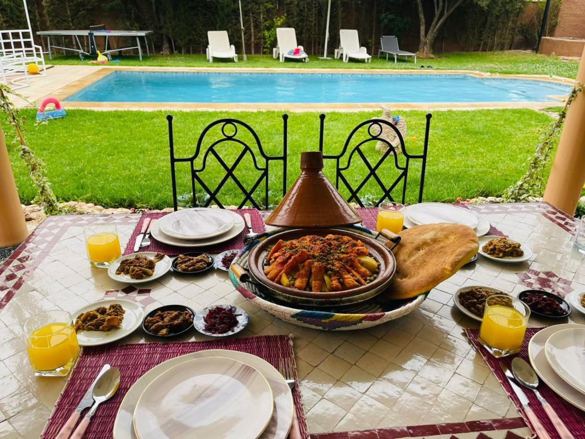 Ilafe Farmhouse, Avec Piscine Chauffee Privee Et Jacuzzi Pour Familles Villa