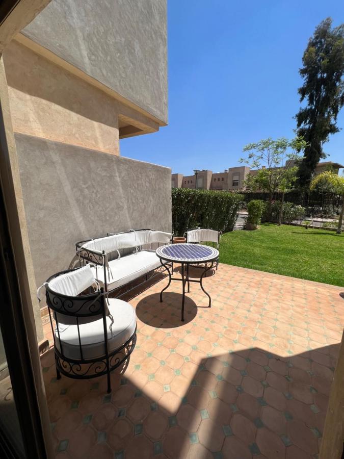 Prestigia 3 Piscine Apartment