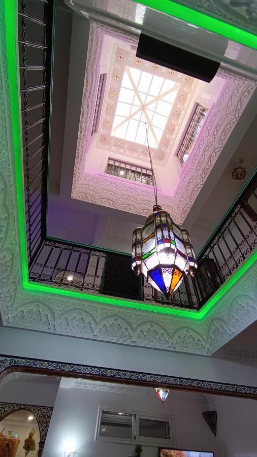A Marrakech Dans La Touristique Al Qaria Assiyahia *
