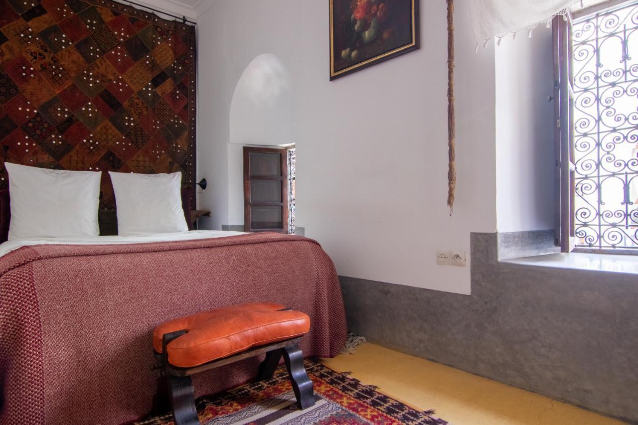 Dar Oulhoum Riad 3*