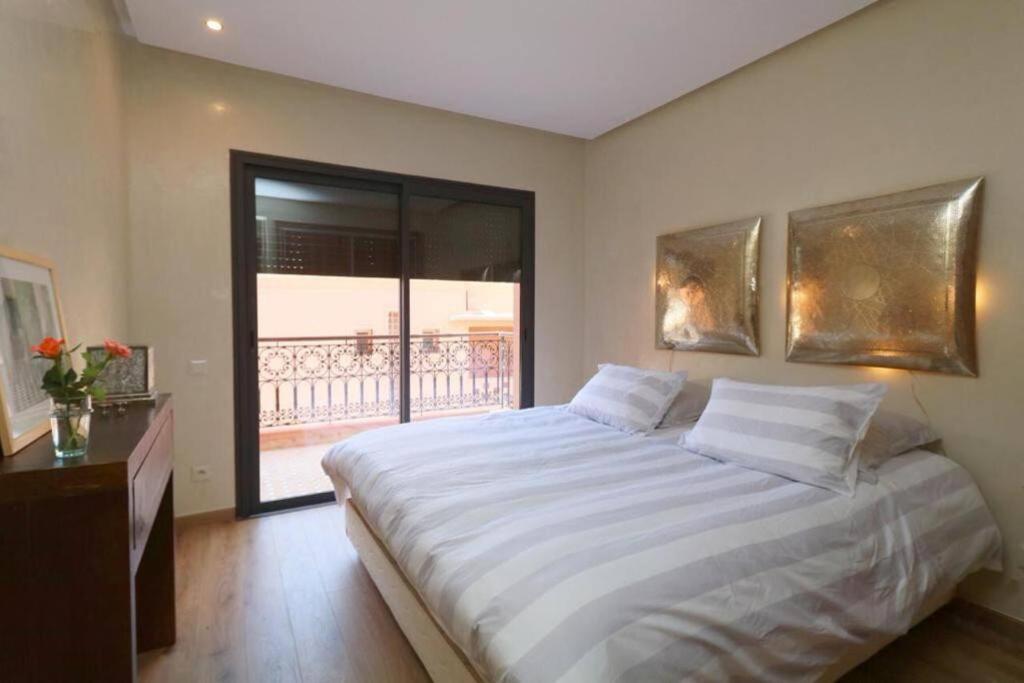 App. Traversant Au Gueliz + Piscine Sur Le Toit * Marrakesh