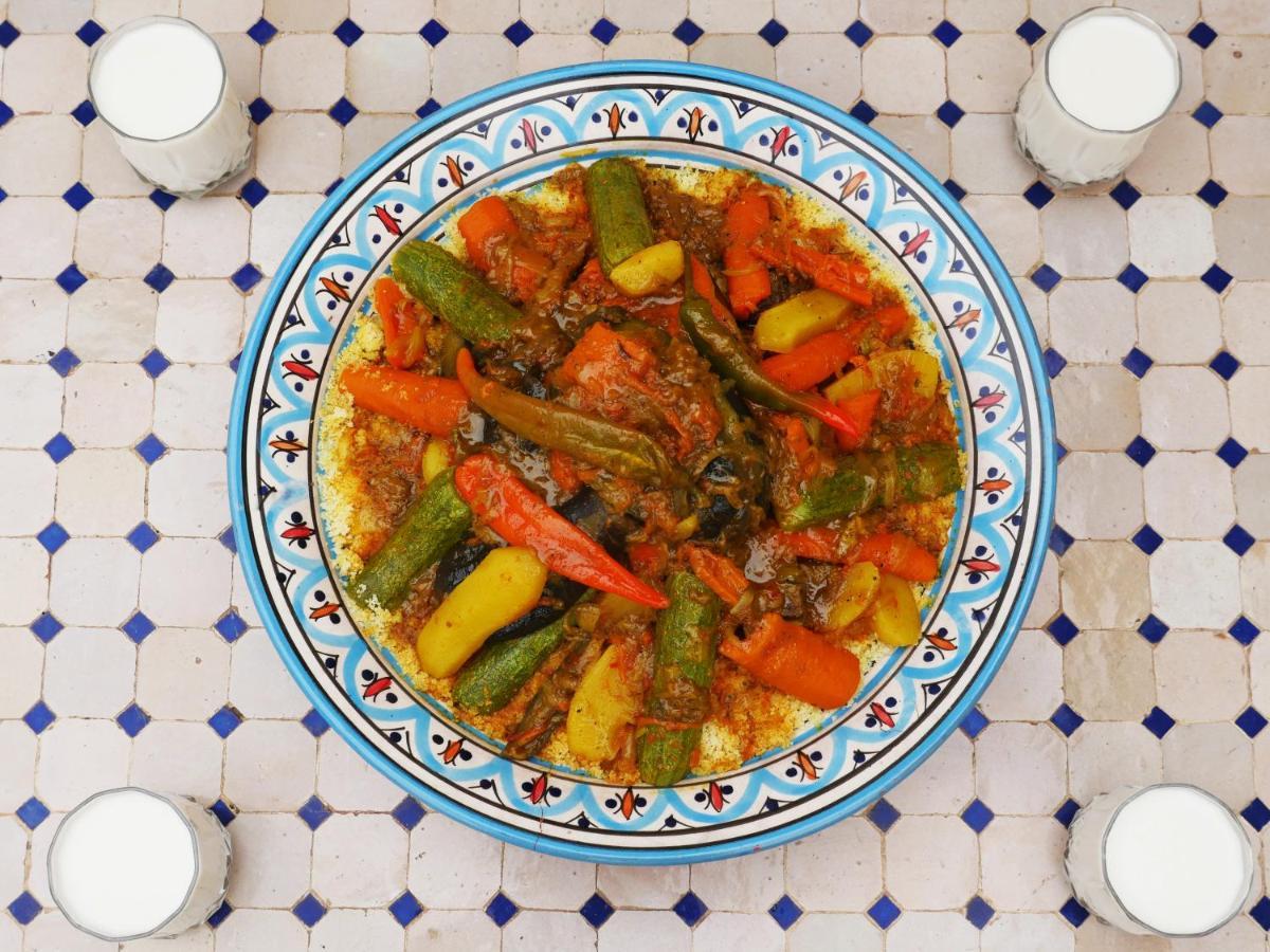 Riad Sardinas & Chili
