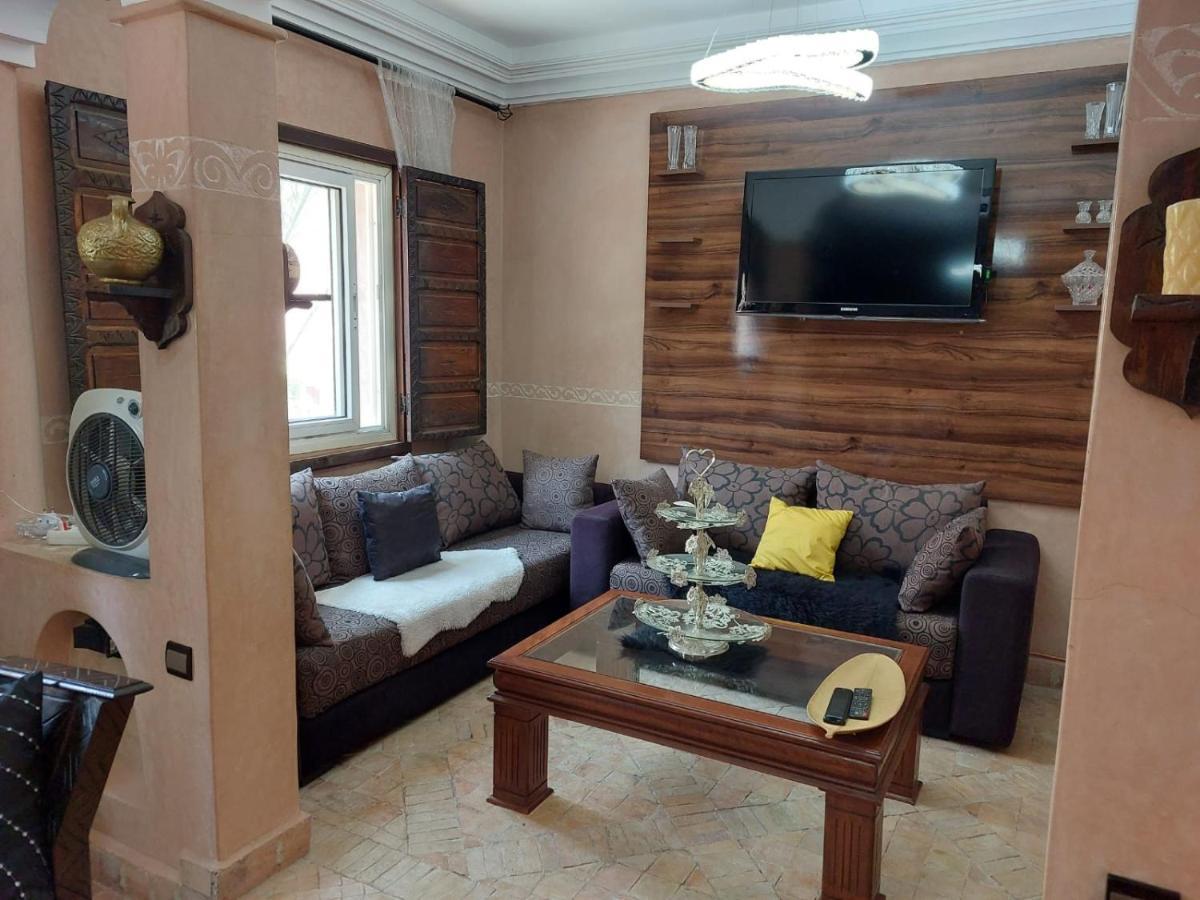 Habib - Traditional Moroccan 3 Bedroom Family Holiday home *