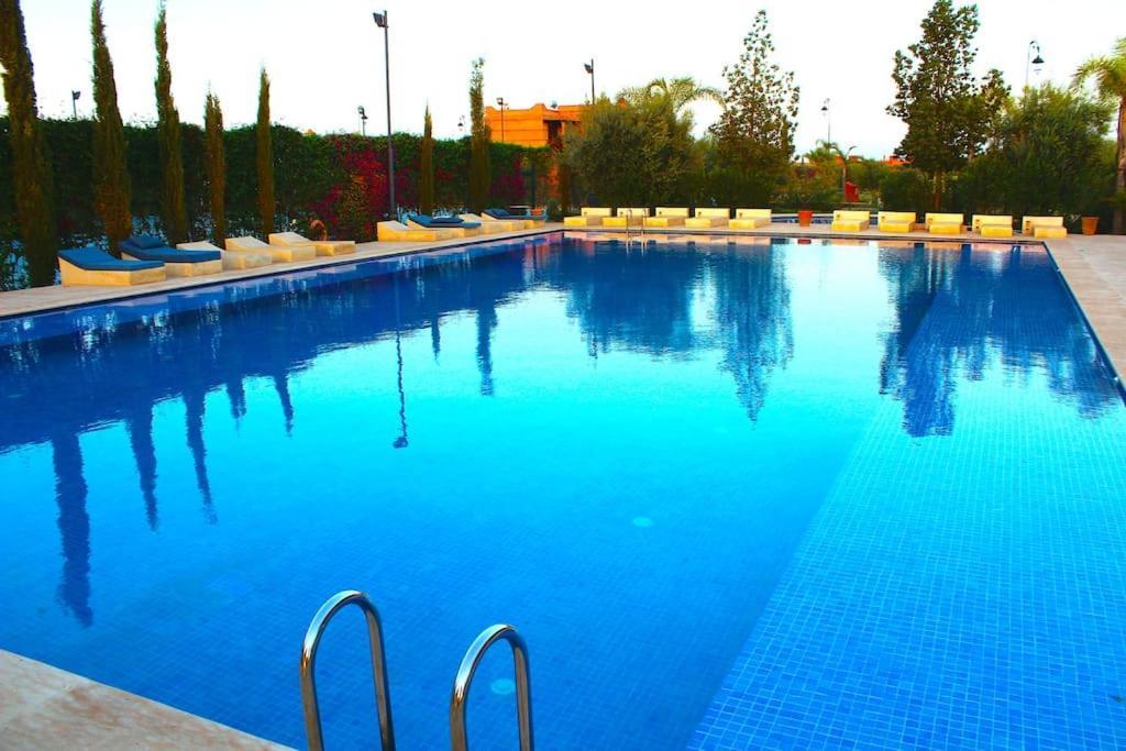 Avec Vue Sur L'atlas Et Piscine Apartment Marrakesh