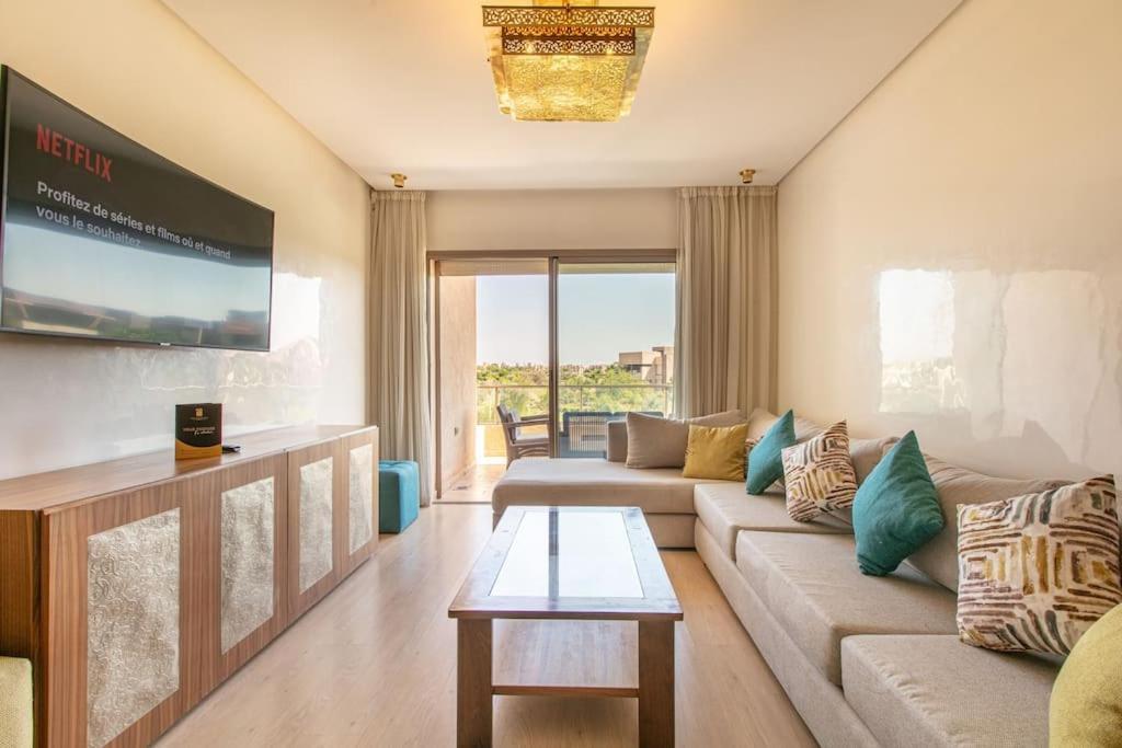 Apartamento Golfique, Jardin, Piscine *