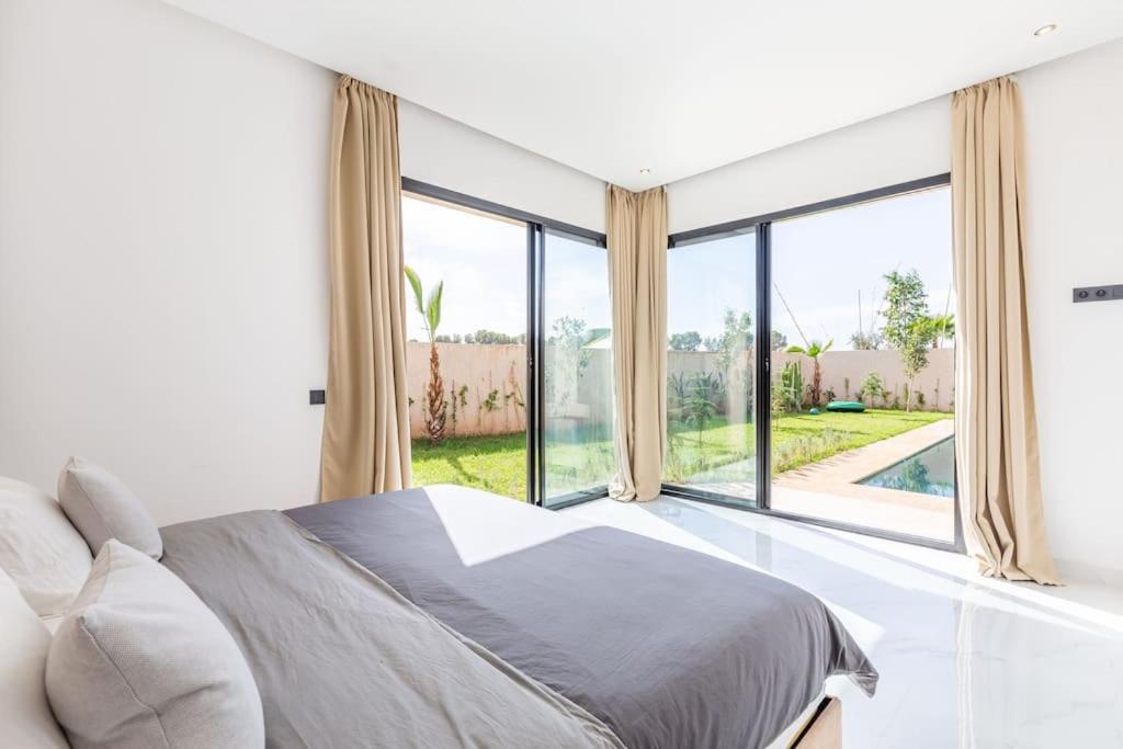 Villa Miami, Jacuzzi, Piscine Chauffee ,table Ping Pong Marrakesh