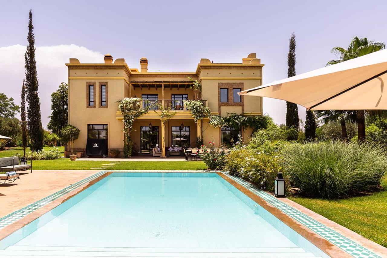 De Luxe Avec Piscine Privee Et Golf *