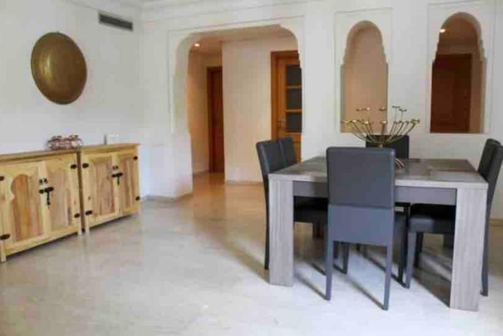 Magnifique Rez De Jardin A Agdal Apartamento Marrakesh