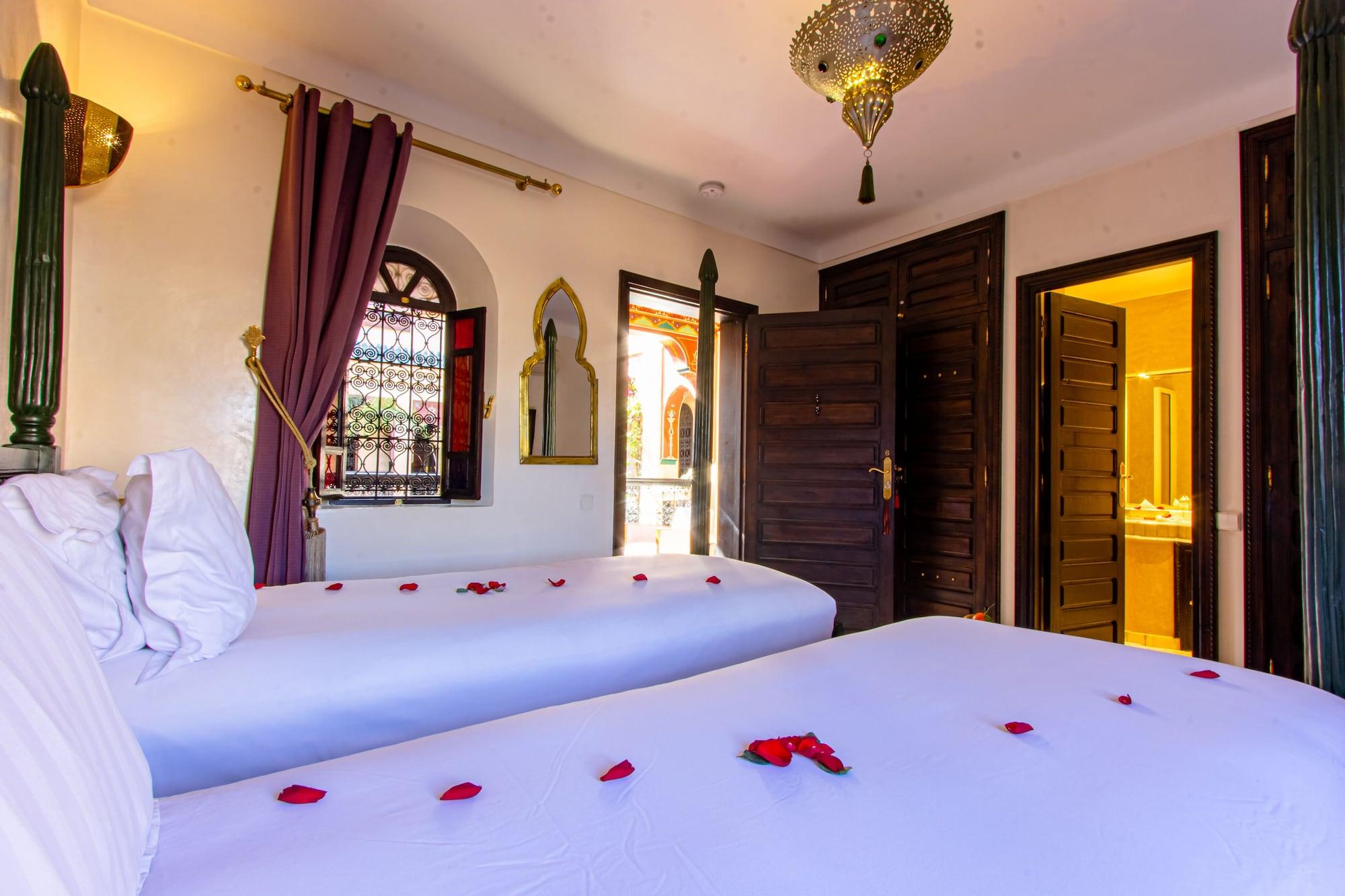 Dar Anika Riad