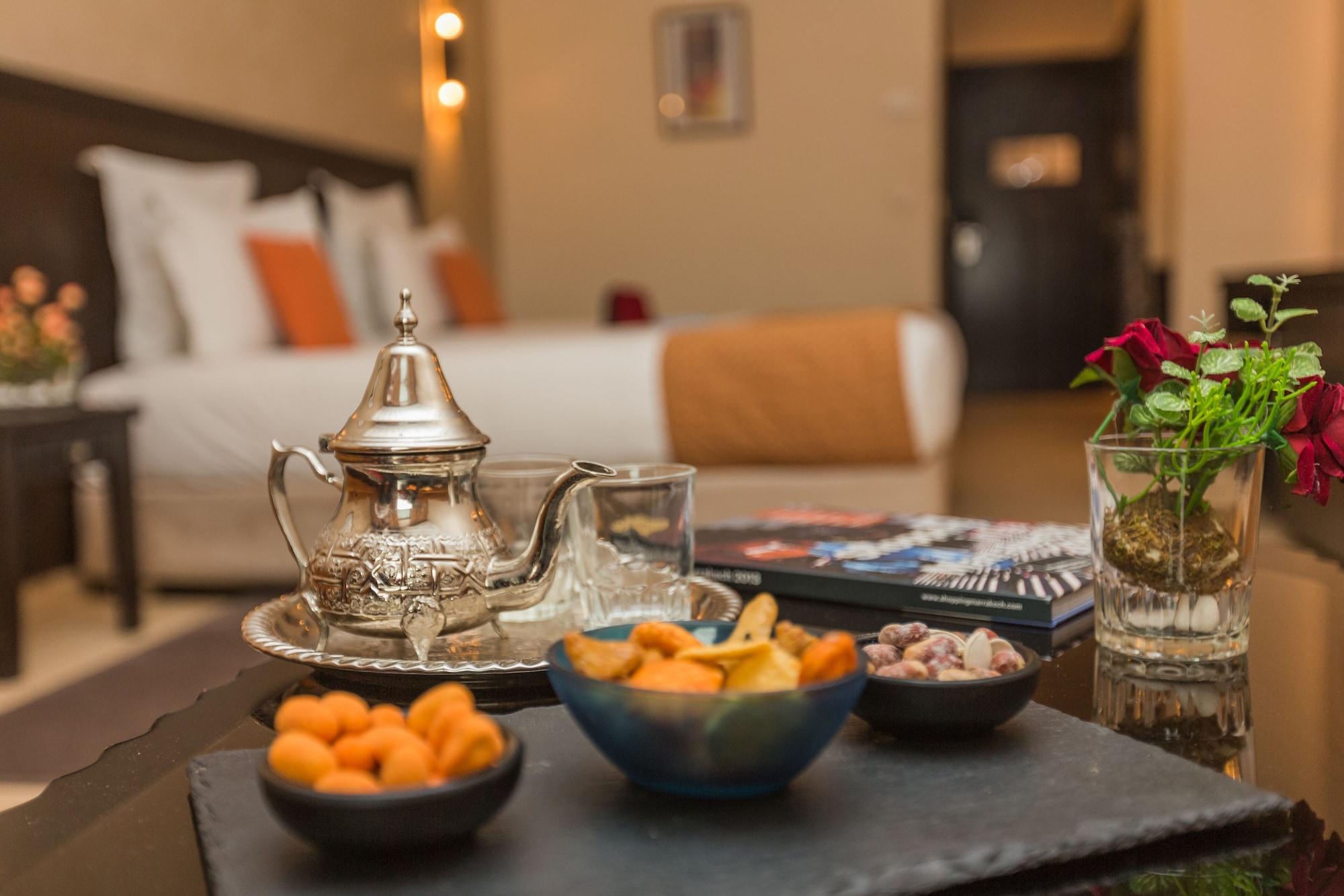 Zalagh Kasbah & 4*