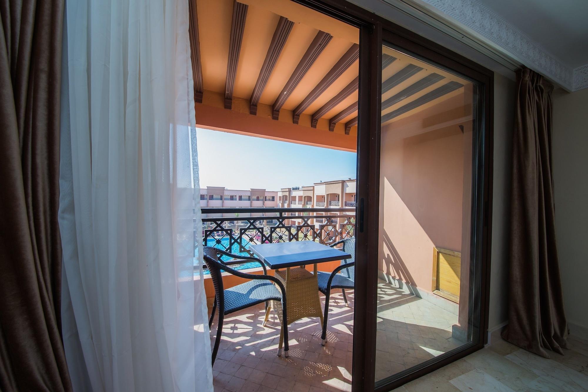 Zalagh Kasbah & Hotel