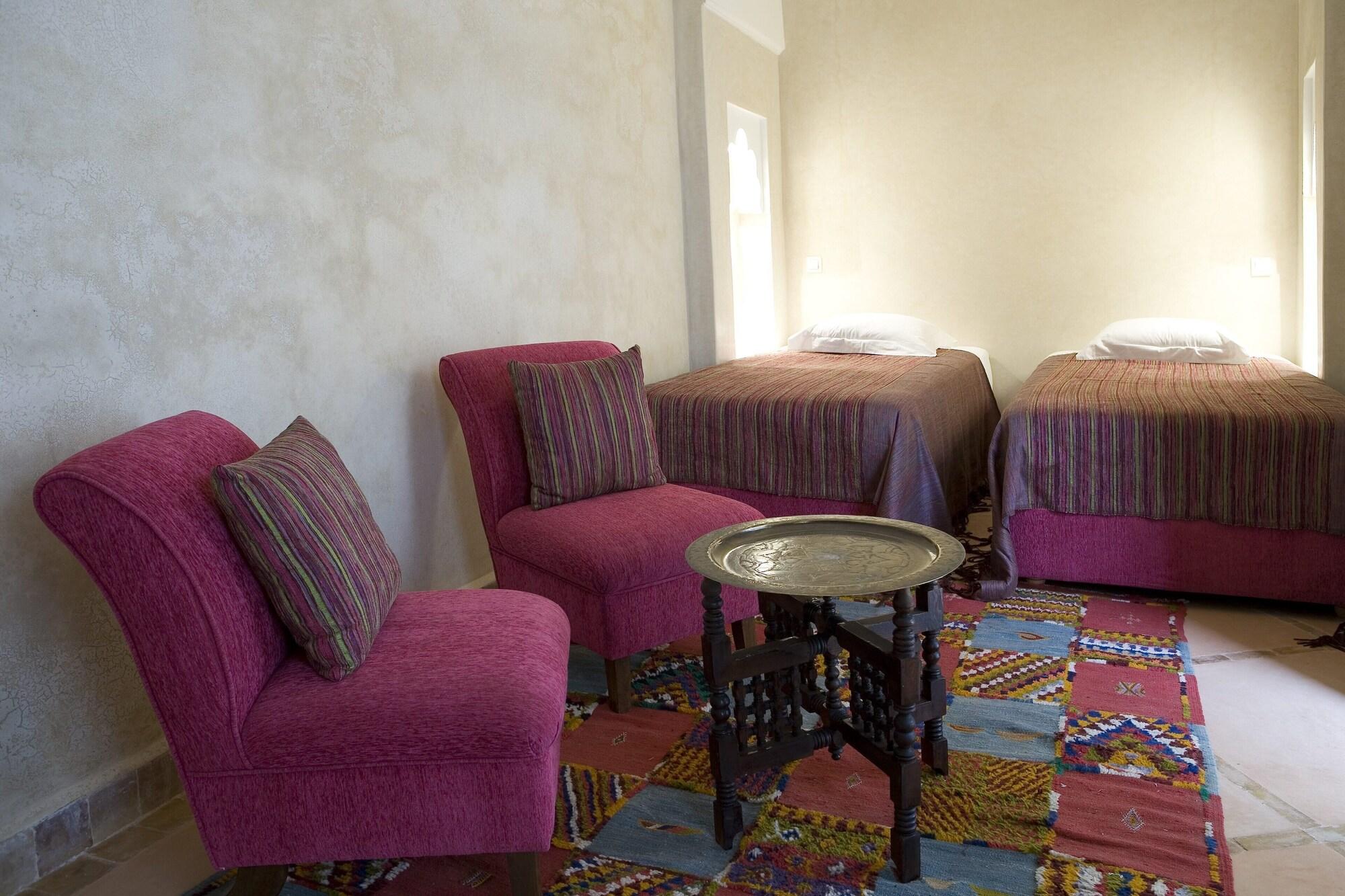 Les Hibiscus Guest house