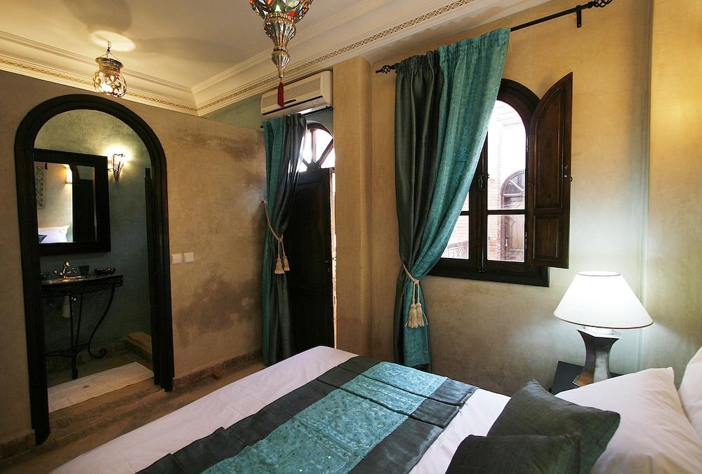 Al Rimal & 4*