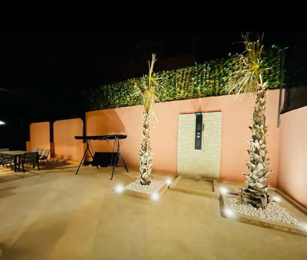 The Avec Piscine Chauffee 4 Villa *