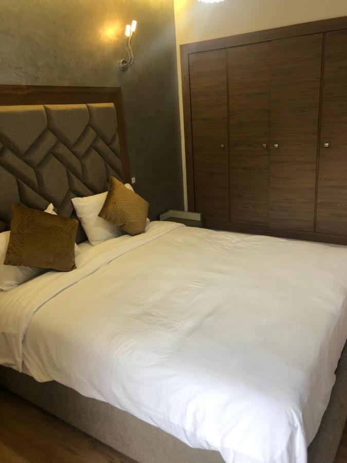 Pearl Garden Apartment