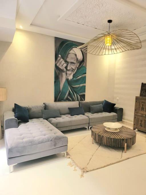 Isahiac Avec Piscine En Exclusivite Holiday home *