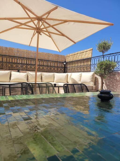 Isahiac Avec Piscine En Exclusivite