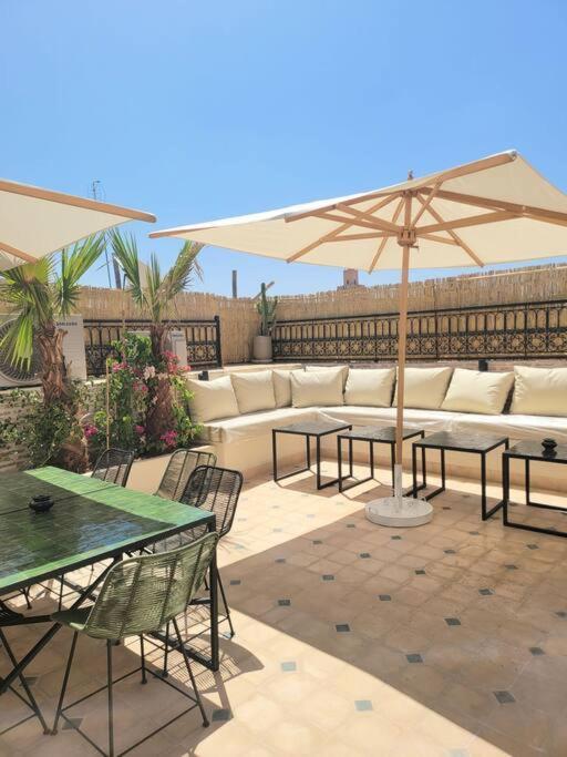 Isahiac Avec Piscine En Exclusivite Holiday home *
