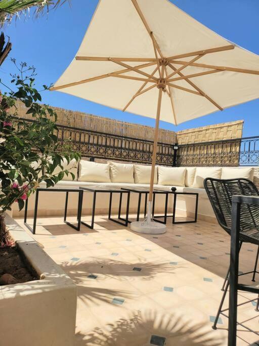 Isahiac Avec Piscine En Exclusivite Marrakesh