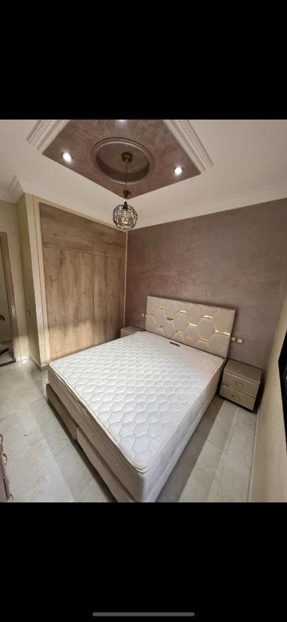 Superbe Proche Centre Marrakech, Neuf Equipe