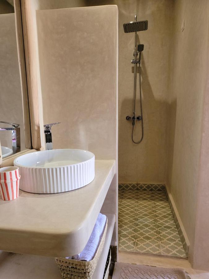 Isahiac Avec Piscine En Exclusivite Holiday home *