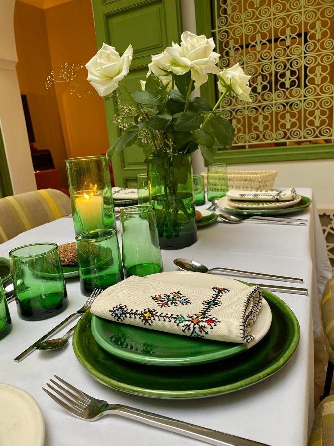 Couette-café Dar Adal Exclusivite 2 A 6 Personnes Petit Dejeuner Compris Place Jemaa El Fna *