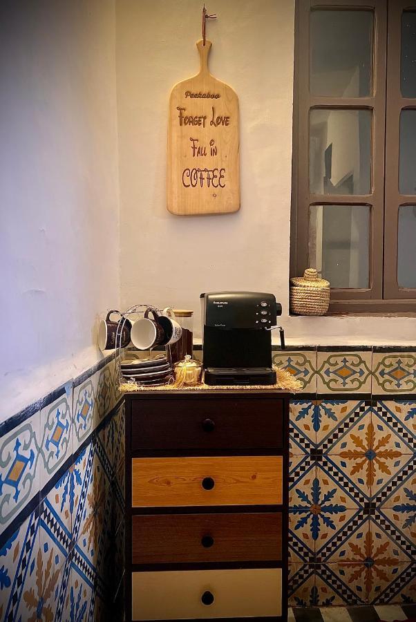Peekaboo Hostel
