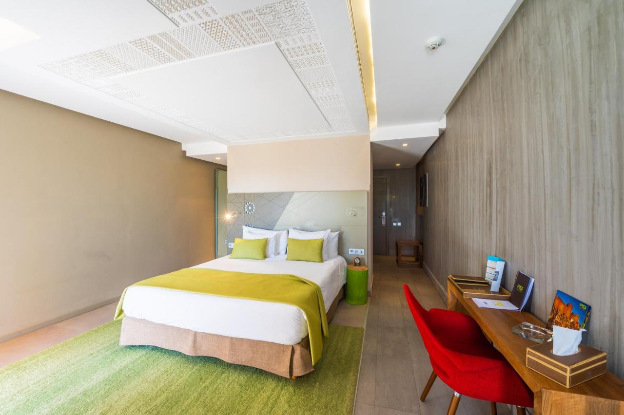 Apple & Marrakech Hotel 5*