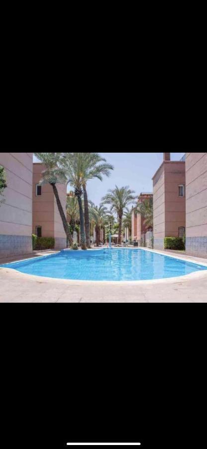 Dxb 4 Apartment *