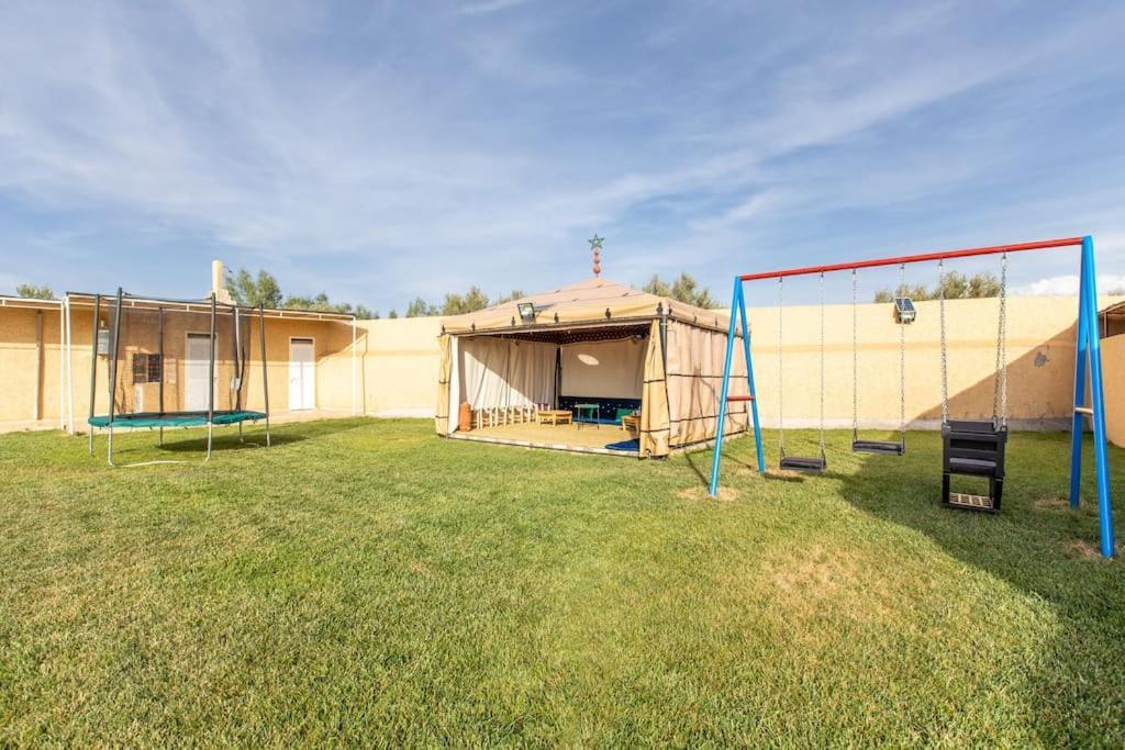 Vista , Piscine 22m , Jeux Jardins , Terrain Squash * Marrakesh