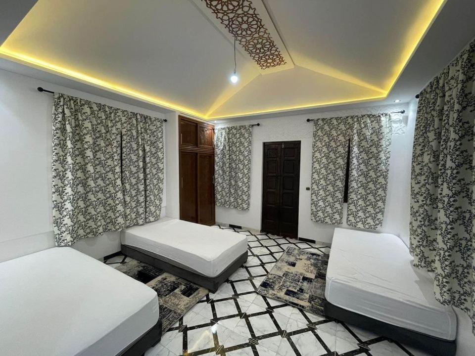 The Entire 1800 1 Bungalow In Marrakech Pousada
