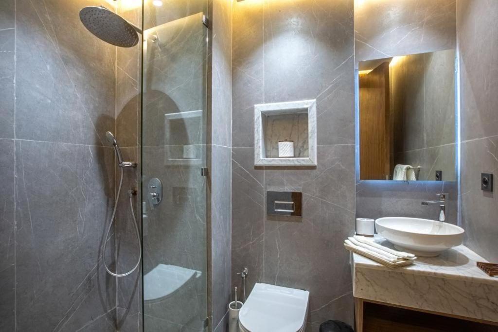 Luxury In Center Of Marrakech Appartement