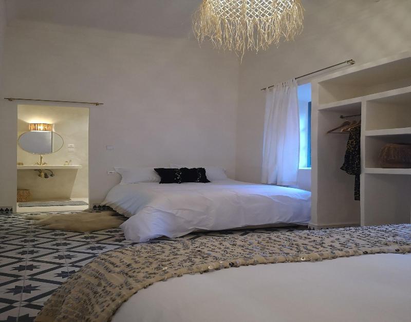 Hotel Naanaa - Adults Only 3*