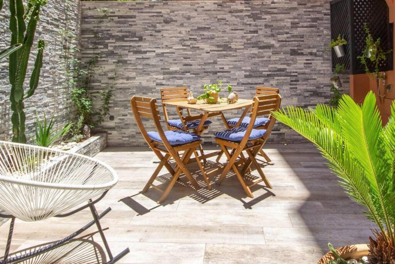 Luxury Duplex - Private Jacuzzi - Center Hivernage Apartment *
