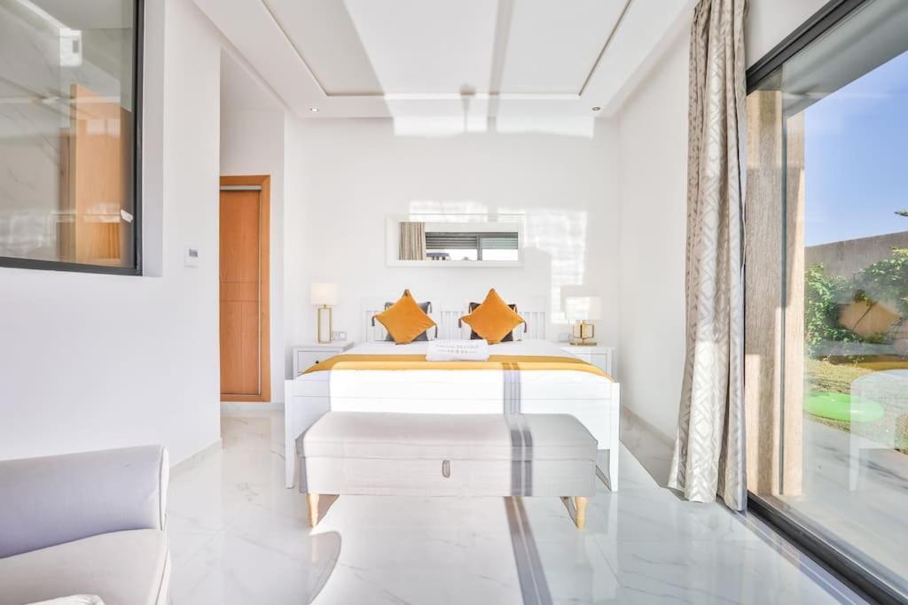 Villa Sakina, Piscine Chauffee, Ping-pong, Cuisiniere