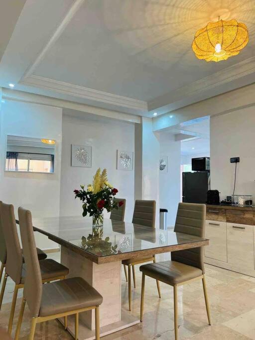 Design 3 Bedroom Hivernage Gueliz Marrakech K13 Apartamento *