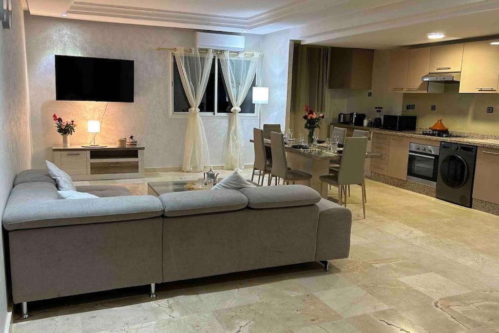 Apartamento Standing 3 Avec Terasse Quartier Gueliz Hivernage A Marrakech I19 *