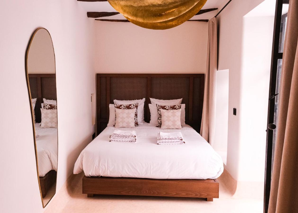 Pompon Riad