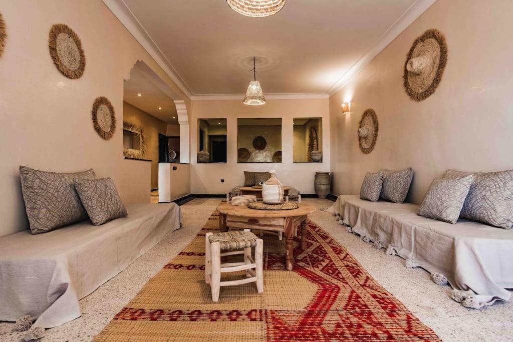 Majorelle Sleeps 4