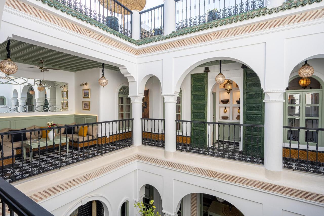 Espoir Entier Riad