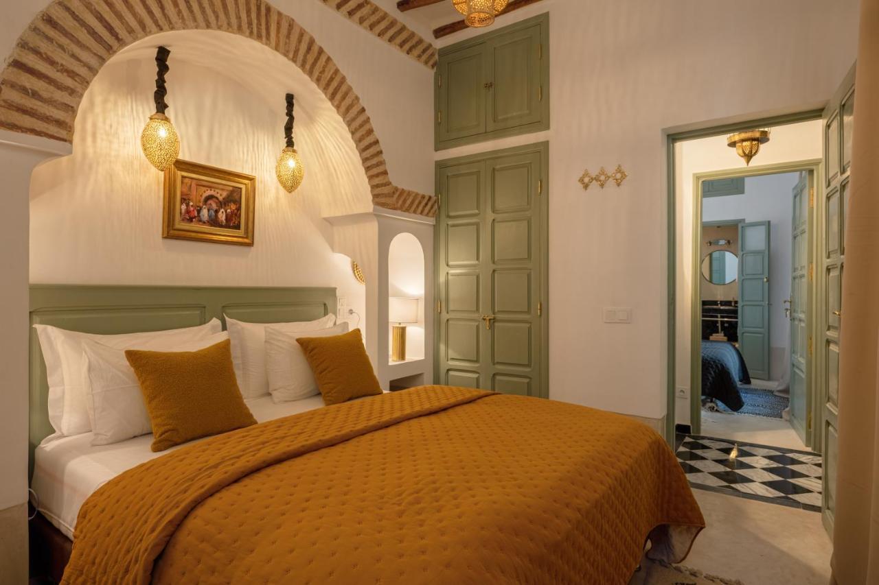 Riad Espoir Entier