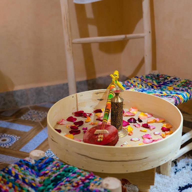 Riad Nicedina