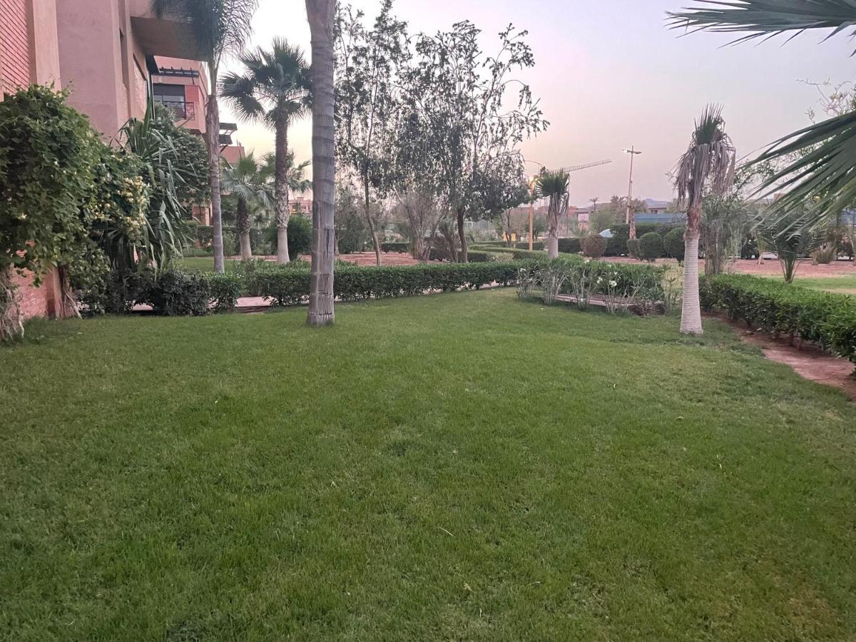 Apartamento Fabuleux Appartement, Rez De Jardin Au Sein De La Palmeraie