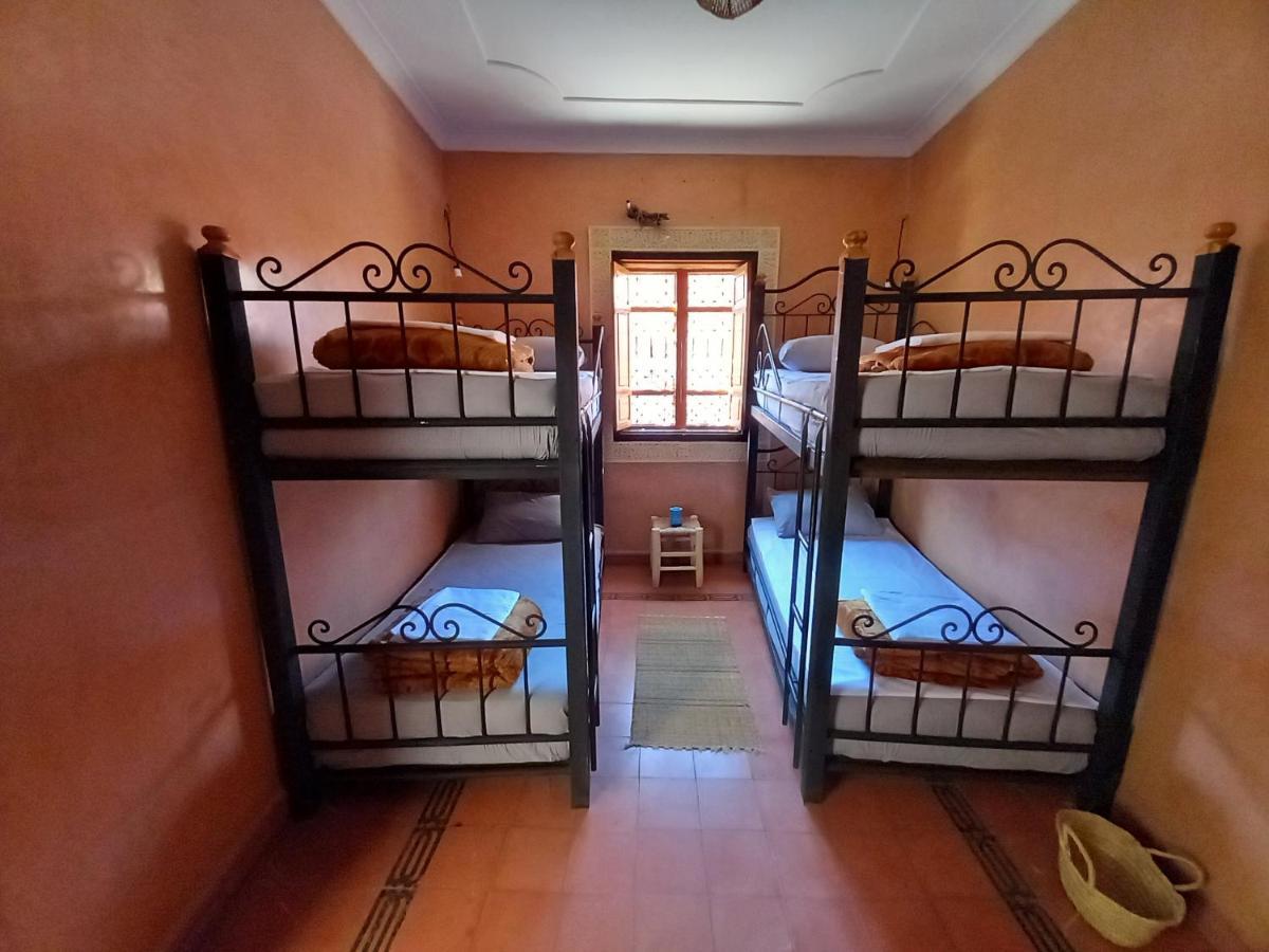Jad Ziad Hostel *