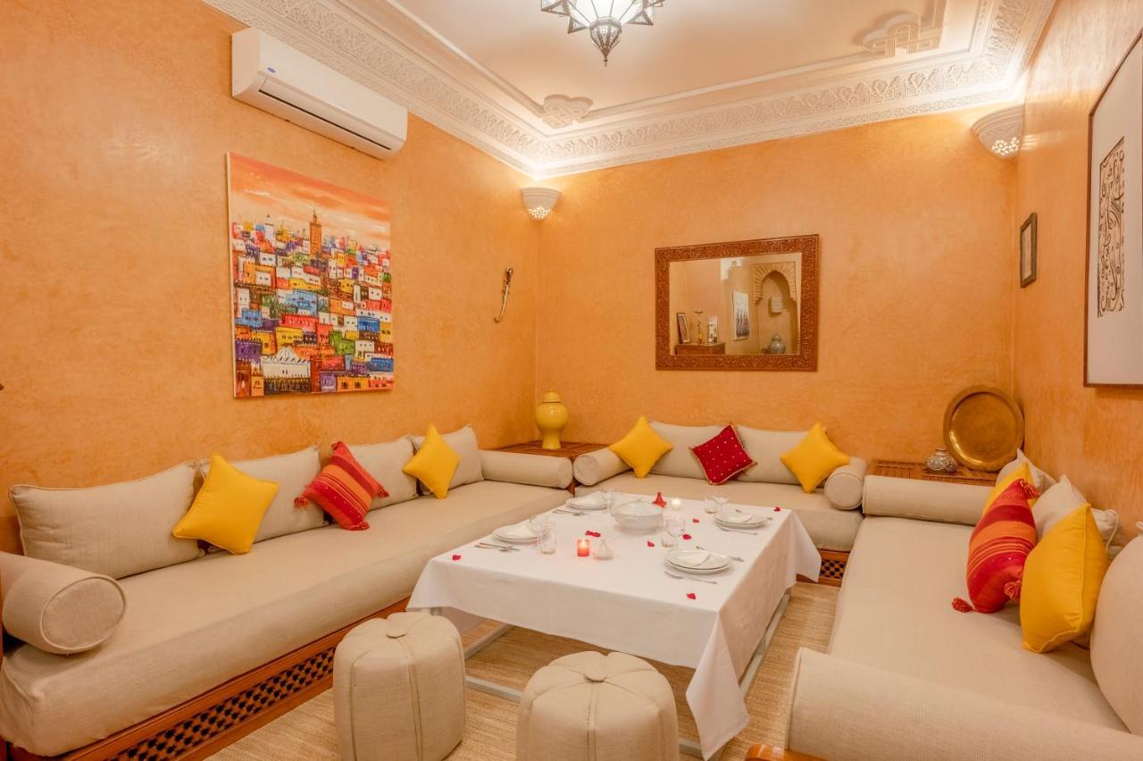 Dar Azal Riad *