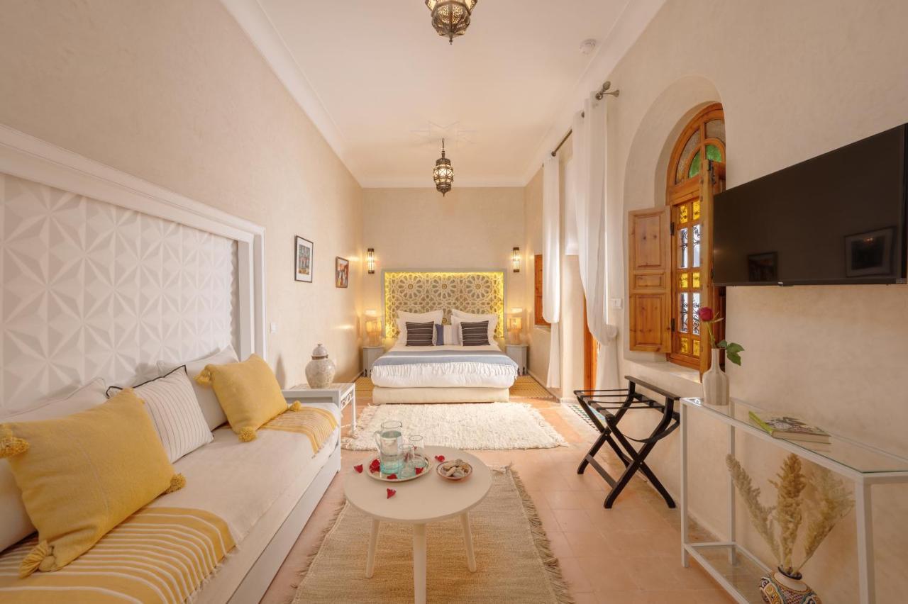 Dar Azal Riad