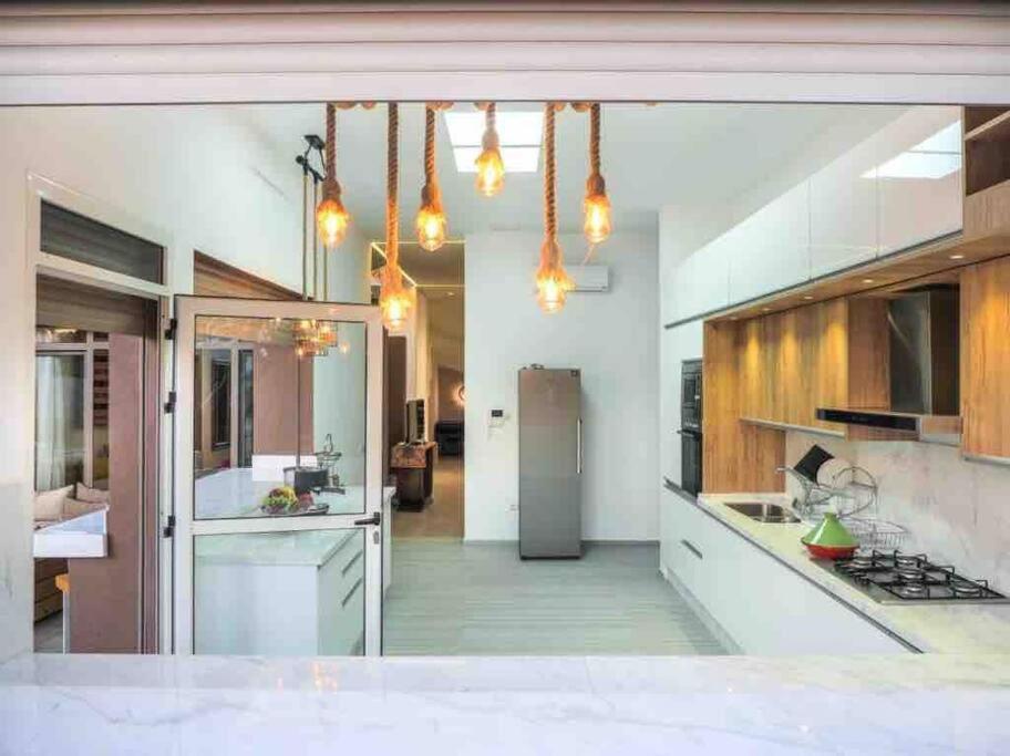 Eden Villa *